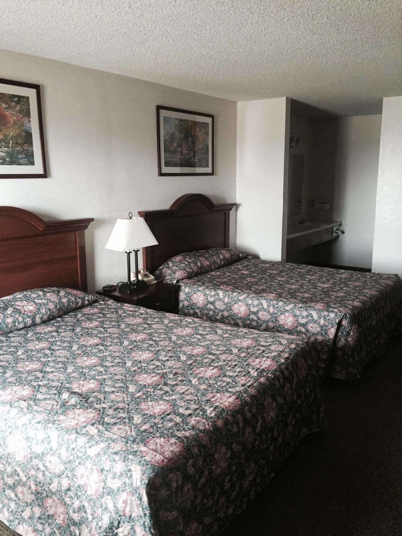 Country Inn Bolivar Ngoại thất bức ảnh
